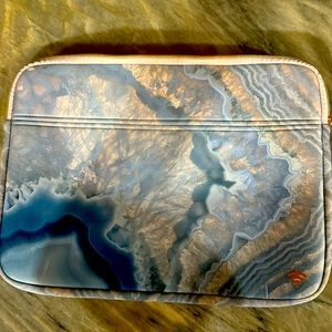 MacBook travel case up to 15 inch